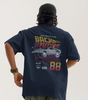 Dos du T-shirt Retour vers le futur - ICONIC FUTURE PAST avec illustration de la DeLorean, logo Hill Valley et chiffre 88, design vintage et dynamique.