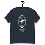 T-shirt bleu marine avec motif Force for Good, logo Superman stylisé en beige, design du film Superman 2025, style comics emblématique.