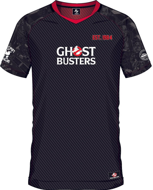 Maillot de football noir GHOSTBUSTERS 84 avec logo emblématique sur le devant, détails rouges et manches illustrées, pour fans de la licence culte.