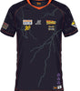 Maillot de football noir 'HEY MCFLY 85' inspiré de Retour vers le Futur avec éclairs, logos emblématiques et détails rétro sur le devant.
