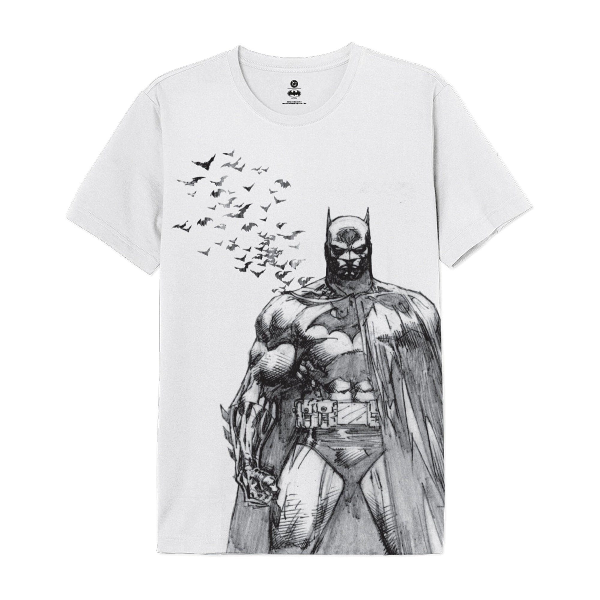 T-shirt BATMAN - THE BAT avec dessin artistique de Batman musclé et chauves-souris en vol, imprimé sur le devant, style comics monochrome.