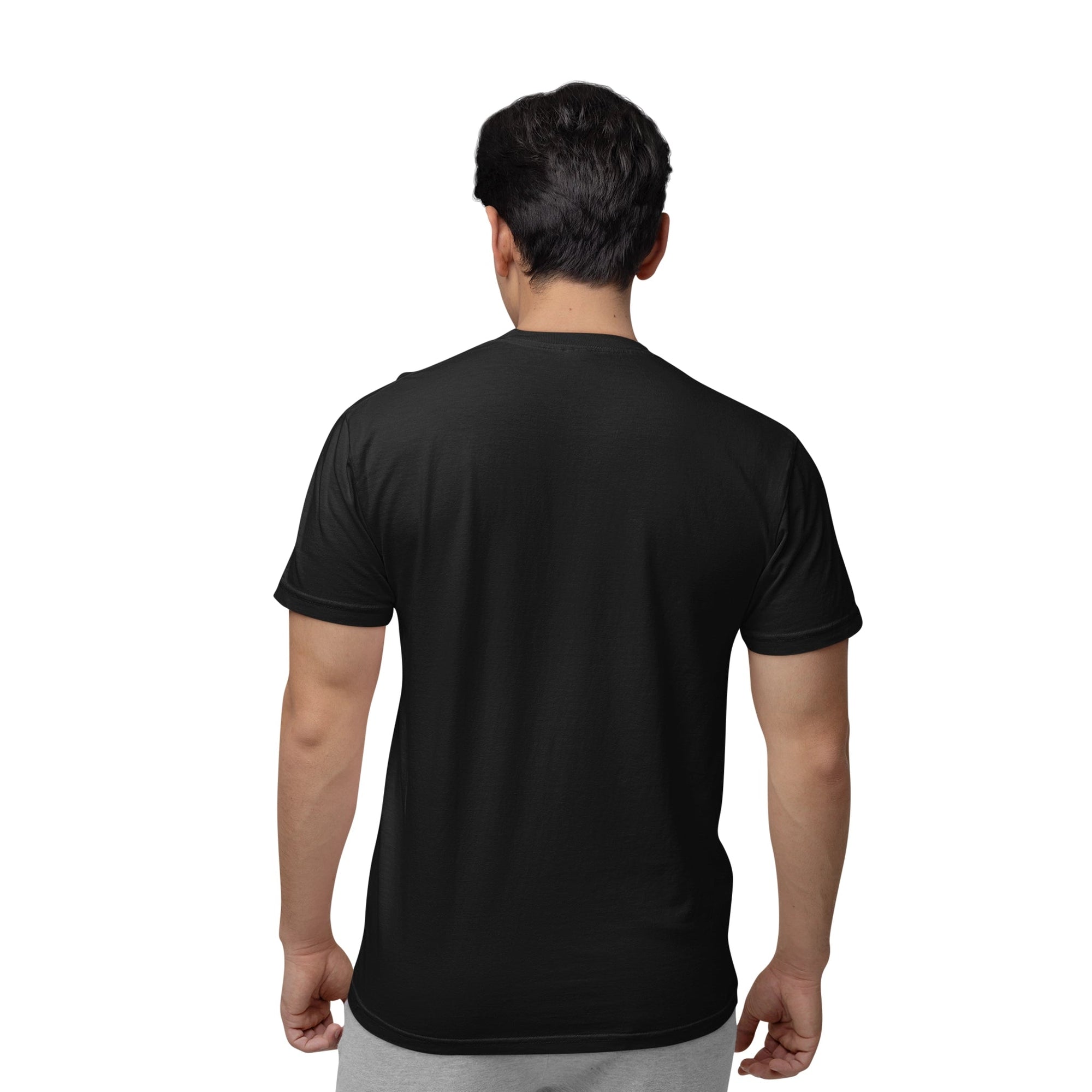 Vue arrière du T-shirt DC Comics Superman noir pour homme, coupe classique sans motif au dos. Parfait pour un look décontracté et stylé.